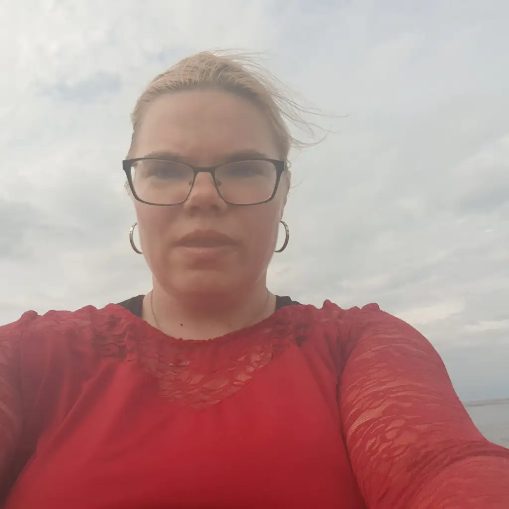 Deacy - live videochat model op Videochat.nl